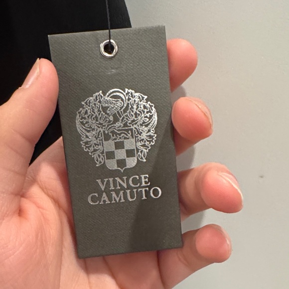 Vince Camuto Black V-Neck Blouse w/ Silver Trim | Size XL | Elegant & Flowy - Picture 3 of 6